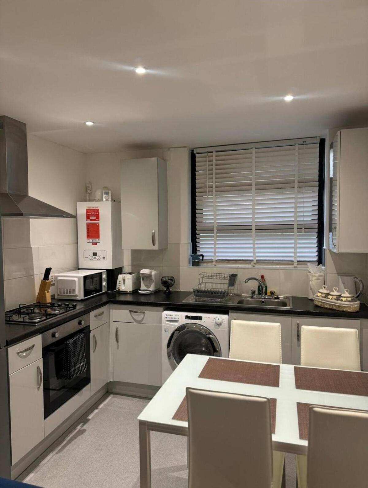 Apartment Cosy 2br Flat Excellent Location